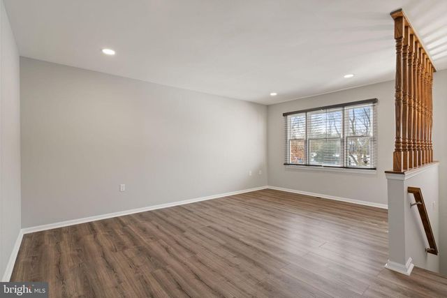 14532 EDDY CT, Centreville, VA 20120