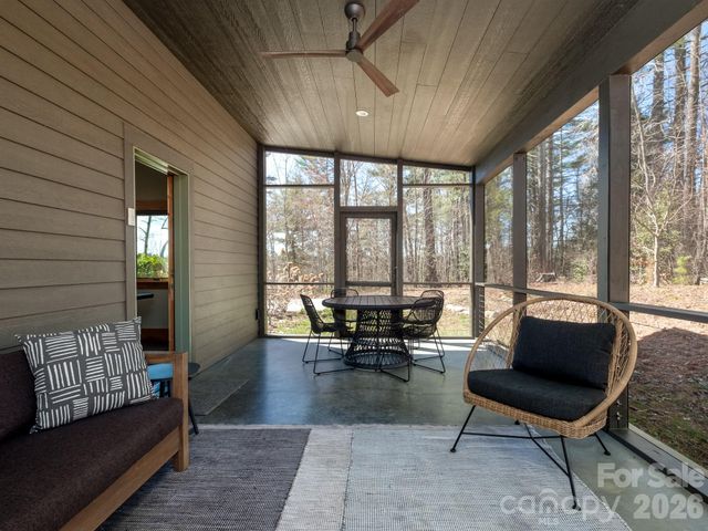 858 Mills Gap Road, Fletcher, NC 28732