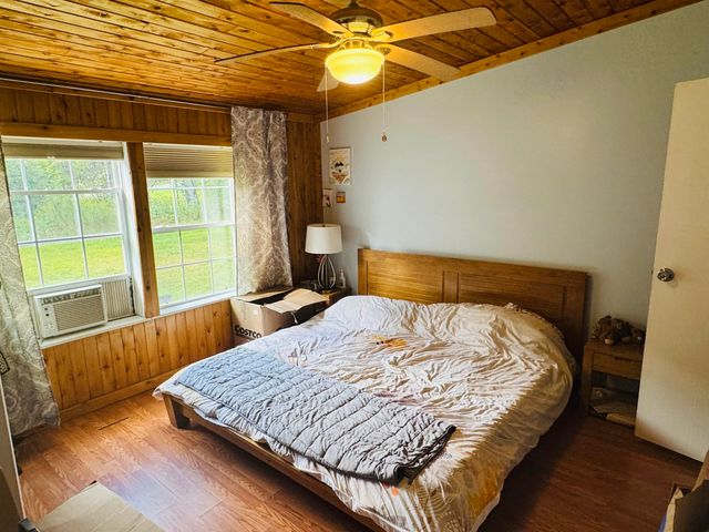 1352 Mud Hollow Road, Kirby, VT 05824