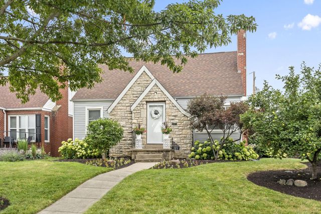 121 S Sylvan Avenue, Columbus, OH 43204