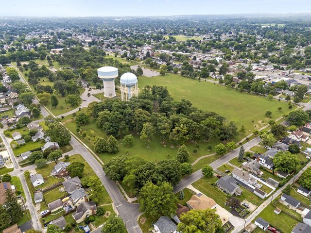 121 S Sylvan Avenue, Columbus, OH 43204