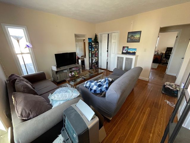 550 Main Street 2, Woburn, MA 01801