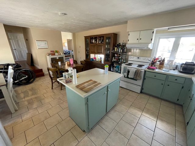 550 Main Street 2, Woburn, MA 01801