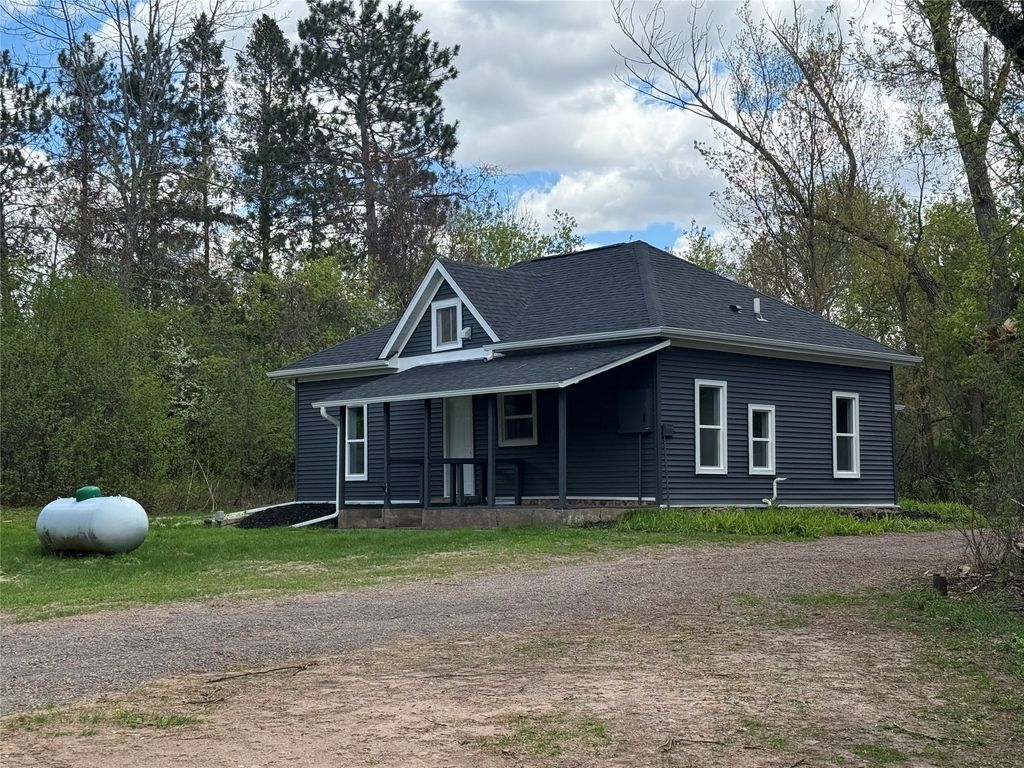 Image 3 of property listing at N3328 New Knapp Road, Shell Lake, WI 54871