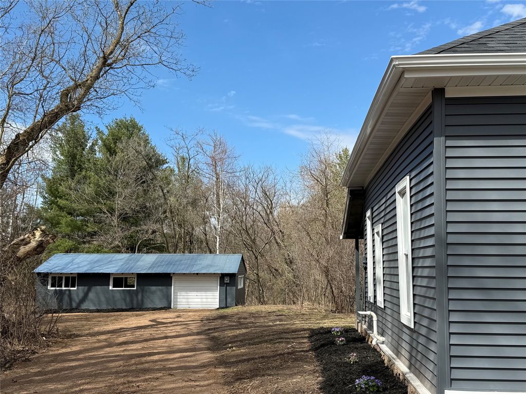 Image 34 of property listing at N3328 New Knapp Road, Shell Lake, WI 54871