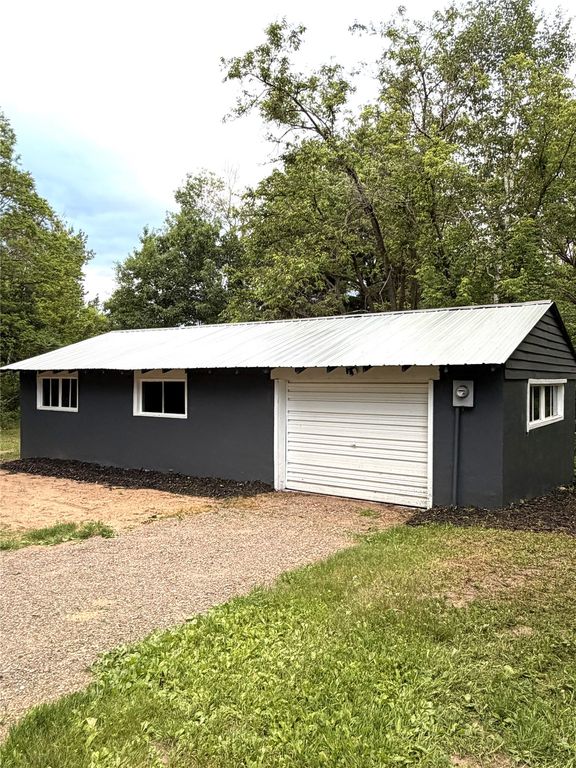 Image 46 of property listing at N3328 New Knapp Road, Shell Lake, WI 54871