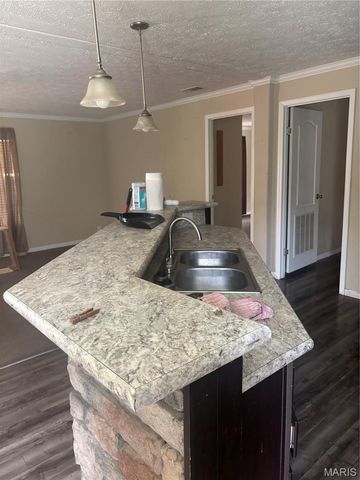 2289 Madison 219, Fredericktown, MO 63645