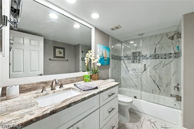 269 Deerwood CIR 14, Naples, FL 34113