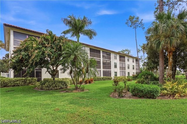 269 Deerwood CIR 14, Naples, FL 34113
