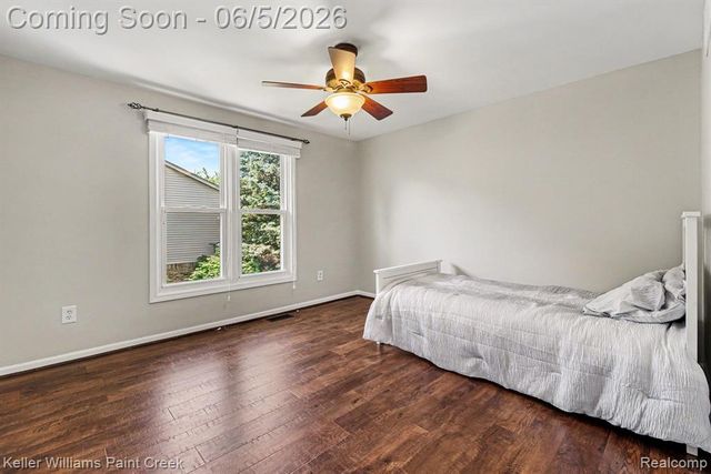 4447 Bentley Drive, Troy, MI 48098