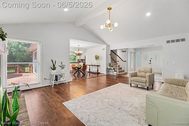 4447 Bentley Drive, Troy, MI 48098
