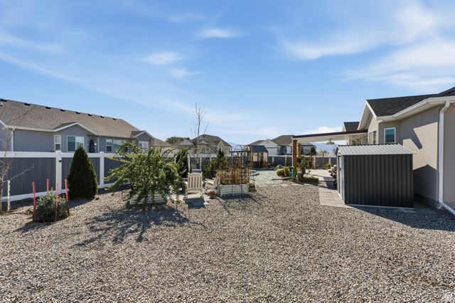 236 E BRIARWOOD LN, Stansbury Park, UT 84074
