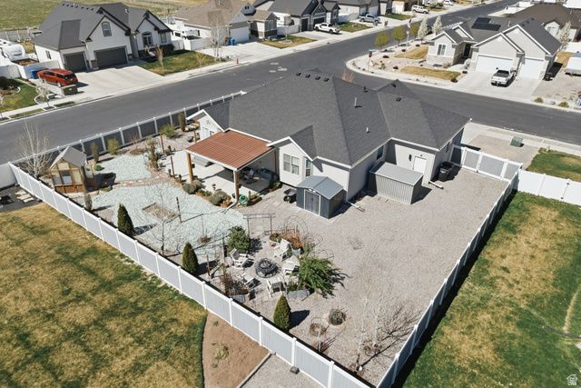 236 E BRIARWOOD LN, Stansbury Park, UT 84074