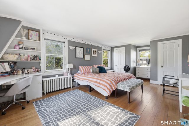 46 Cumberland Road, West Hartford, CT 06119