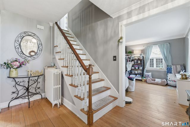 46 Cumberland Road, West Hartford, CT 06119