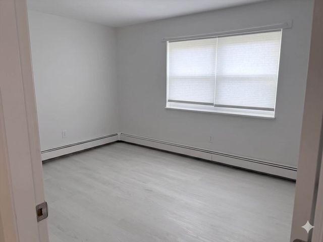 A2 Colonial Dr 5, Andover, MA 01810