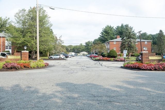 A2 Colonial Dr 5, Andover, MA 01810