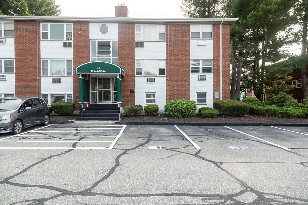 A2 Colonial Dr 5, Andover, MA 01810