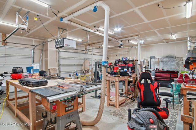 4922 W CHARLIES PL, Rathdrum, ID 83858