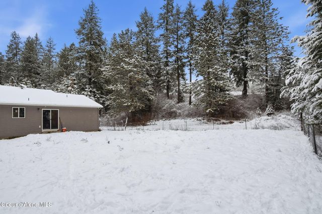4922 W CHARLIES PL, Rathdrum, ID 83858