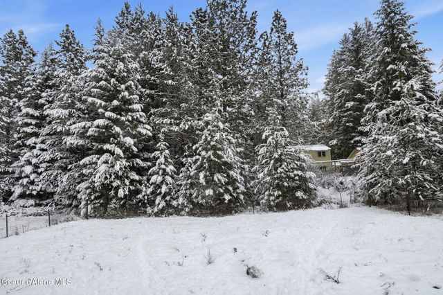 4922 W CHARLIES PL, Rathdrum, ID 83858