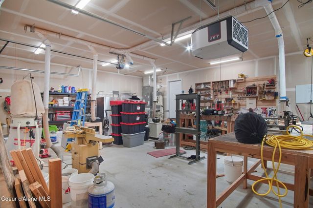 4922 W CHARLIES PL, Rathdrum, ID 83858