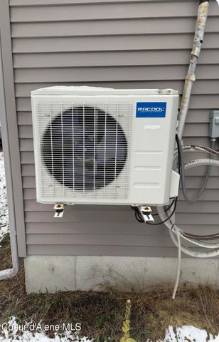 4922 W CHARLIES PL, Rathdrum, ID 83858