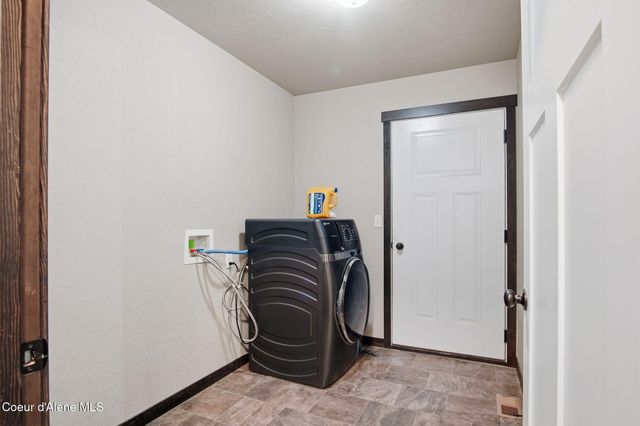 4922 W CHARLIES PL, Rathdrum, ID 83858