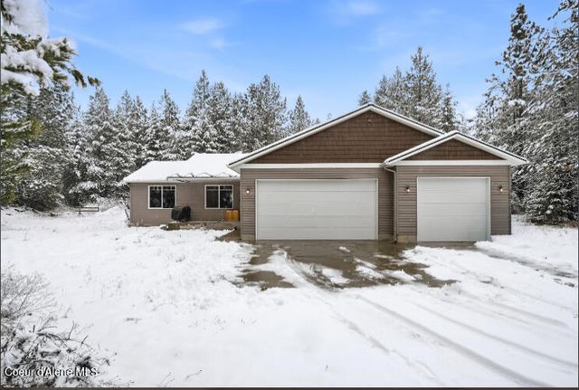 4922 W CHARLIES PL, Rathdrum, ID 83858