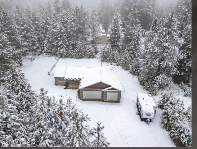 4922 W CHARLIES PL, Rathdrum, ID 83858