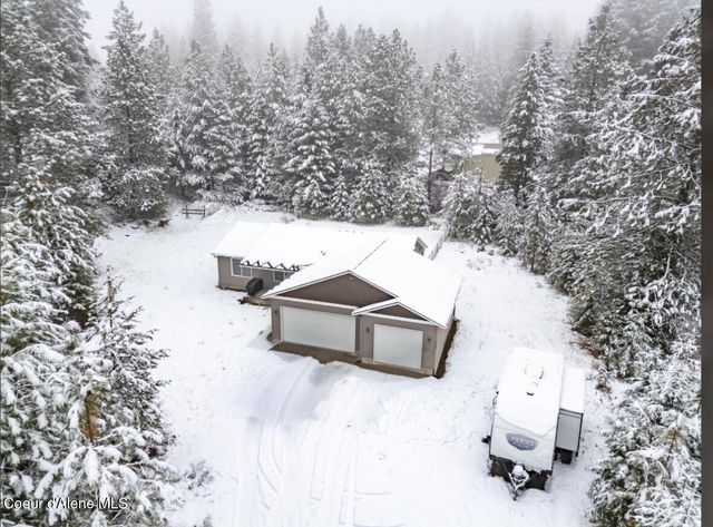 4922 W CHARLIES PL, Rathdrum, ID 83858