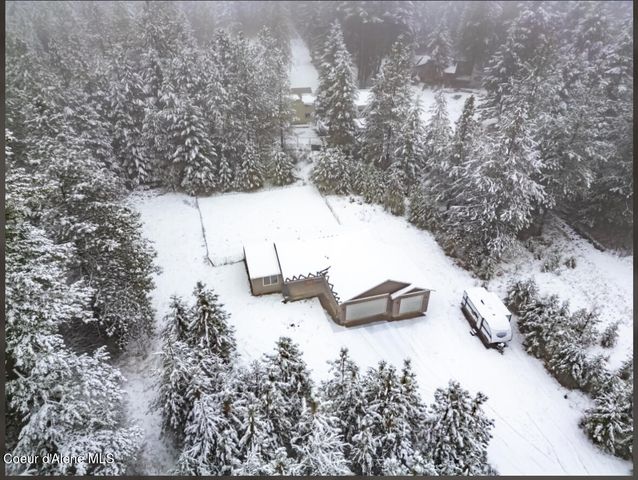 4922 W CHARLIES PL, Rathdrum, ID 83858