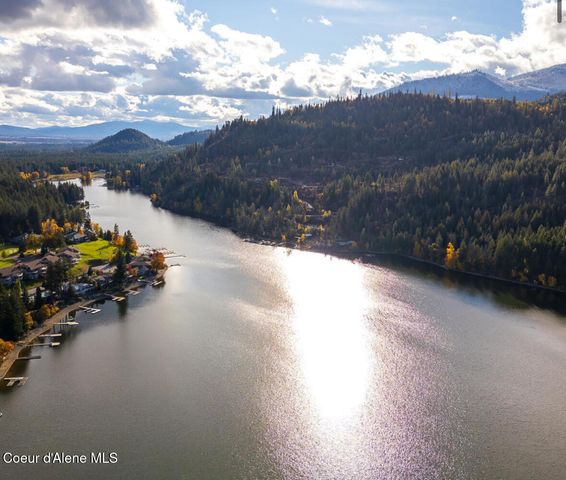 4922 W CHARLIES PL, Rathdrum, ID 83858