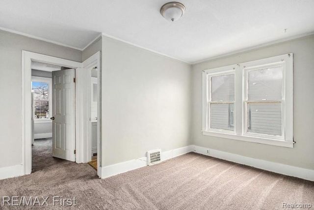 15457 Cloverlawn Avenue, Detroit, MI 48238