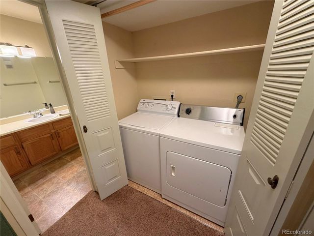 3336 S Ammons Street 12-106, Lakewood, CO 80227