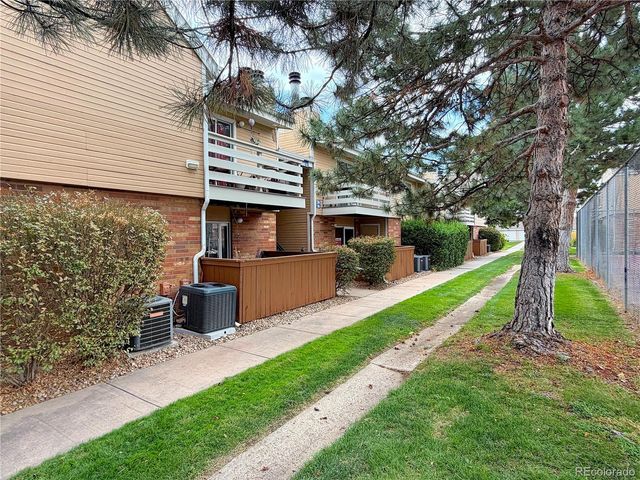 3336 S Ammons Street 12-106, Lakewood, CO 80227