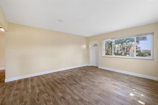5409 N Flagler Drive, West Palm Beach, FL 33407