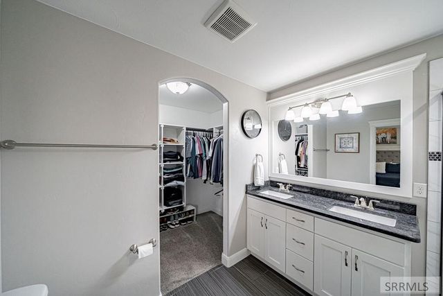 1678 Marsala Court, Ammon, ID 83401