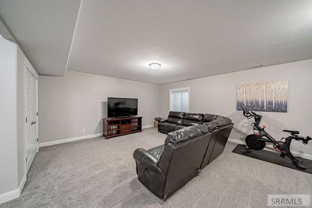 1678 Marsala Court, Ammon, ID 83401