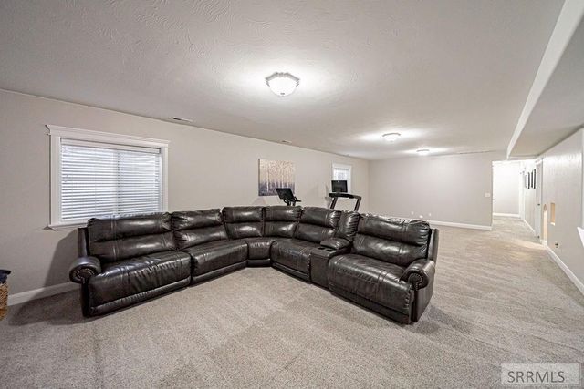 1678 Marsala Court, Ammon, ID 83401