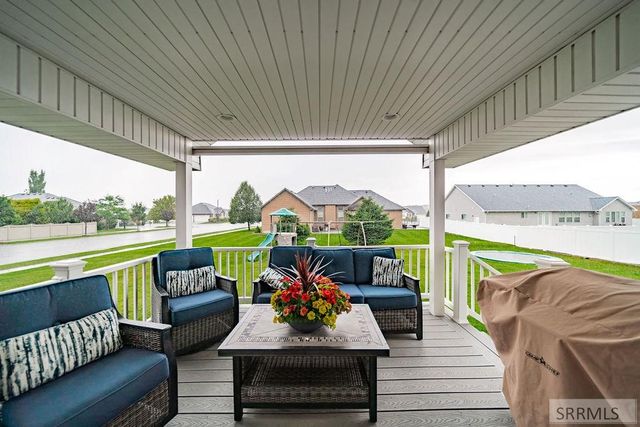 1678 Marsala Court, Ammon, ID 83401