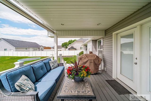 1678 Marsala Court, Ammon, ID 83401