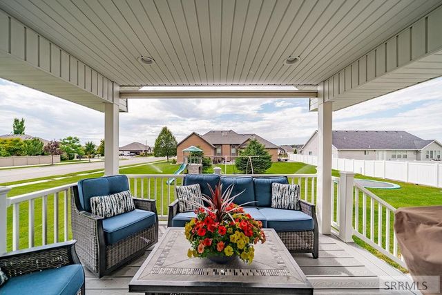 1678 Marsala Court, Ammon, ID 83401