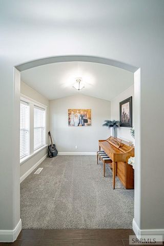 1678 Marsala Court, Ammon, ID 83401