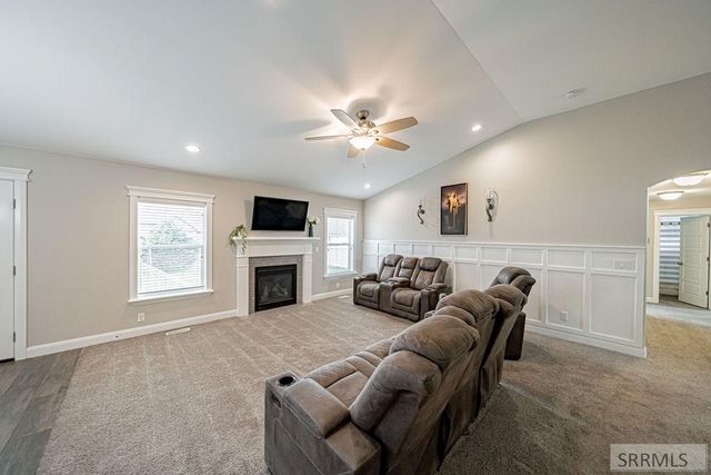 1678 Marsala Court, Ammon, ID 83401