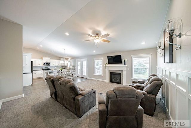 1678 Marsala Court, Ammon, ID 83401