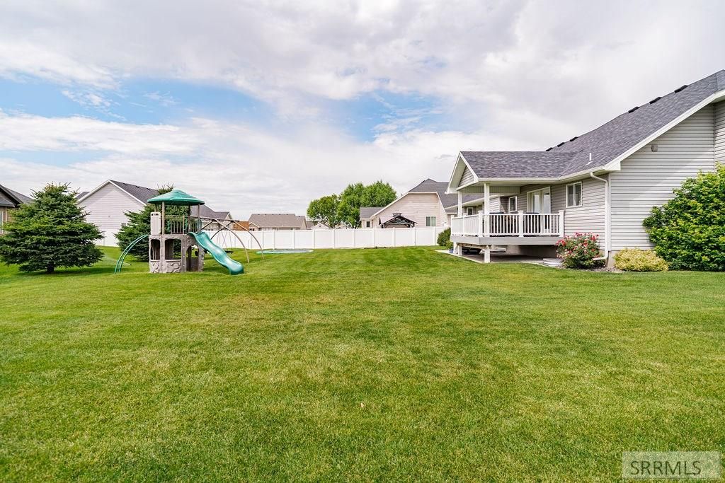 Image 44 of property listing at 1678 Marsala Court, Ammon, ID 83401