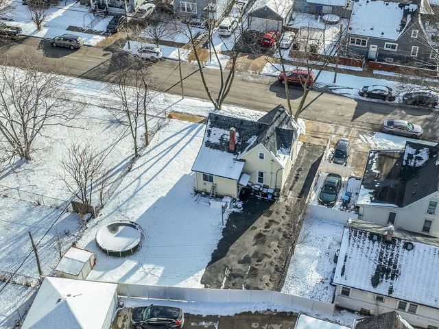 552 Simms Street, Aurora, IL 60505