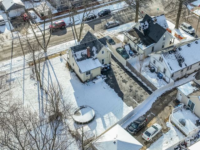 552 Simms Street, Aurora, IL 60505