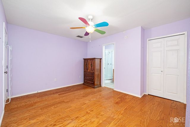 1906 Santa Rosa Street, Ozona, TX 76943